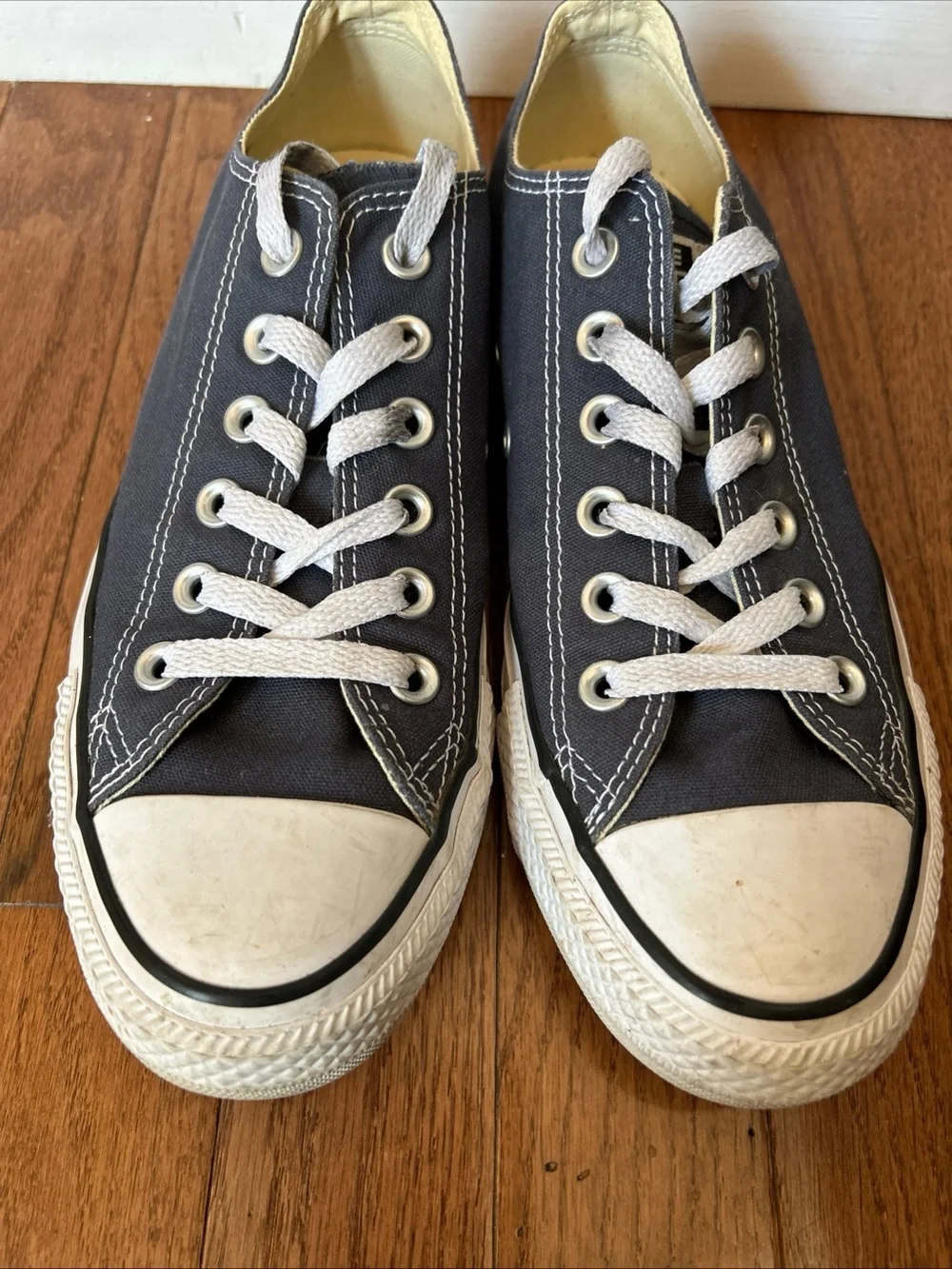 Converse Sneakers Low Shoes Women’s Size 8.5 Blue